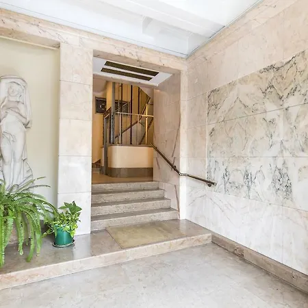 Lovelystay - Campo Pequeno Charming Appartement Lissabon