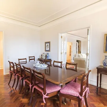 Lovelystay - Campo Pequeno Charming Apartament *
