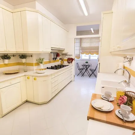 Lovelystay - Campo Pequeno Charming
